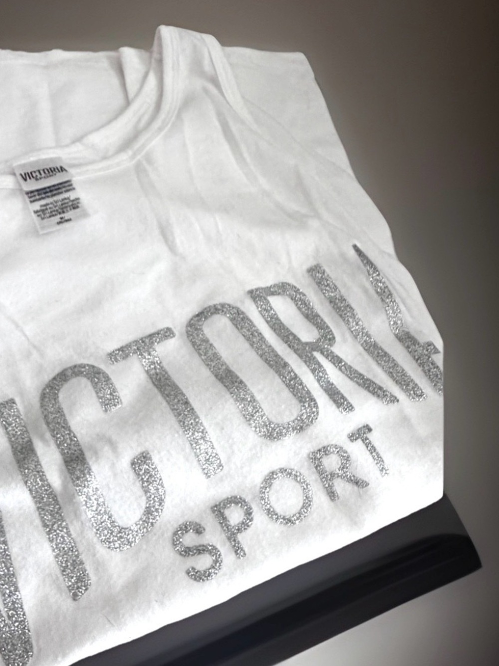 Women’s Victoria Sport White Tank Top Size M Silver Glitter Logo Racerback Y2K